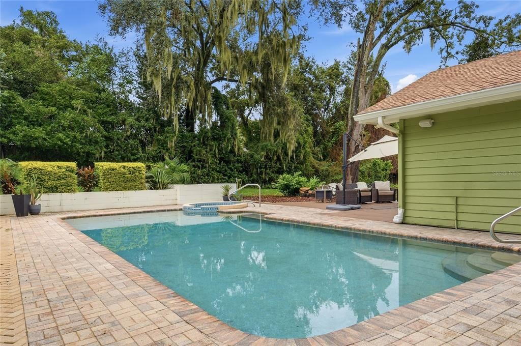 En Venta: $675,000 (4 camas, 3 baños, 2941 Pies cuadrados)