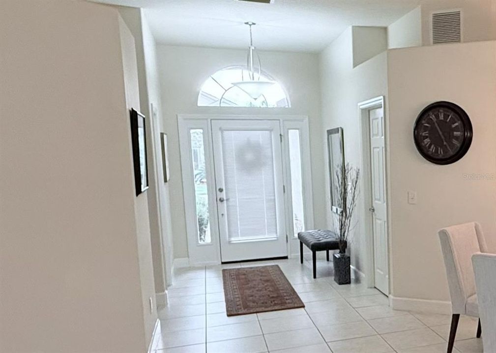 En Venta: $429,000 (2 camas, 2 baños, 1587 Pies cuadrados)