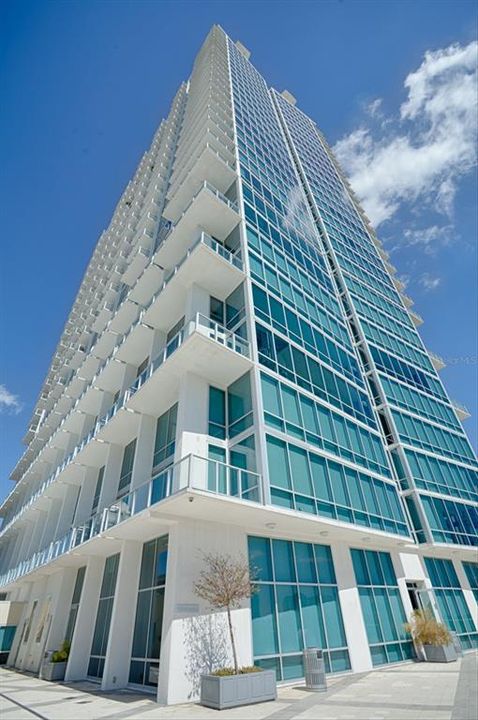 На продажу: $295,000 (1 спален, 1 ванн, 990 Квадратных фут)