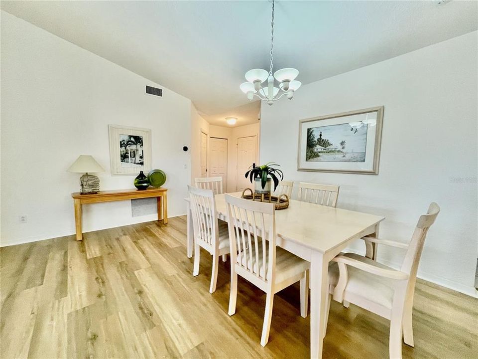 En Renta: $1,550 (3 camas, 2 baños, 1489 Pies cuadrados)