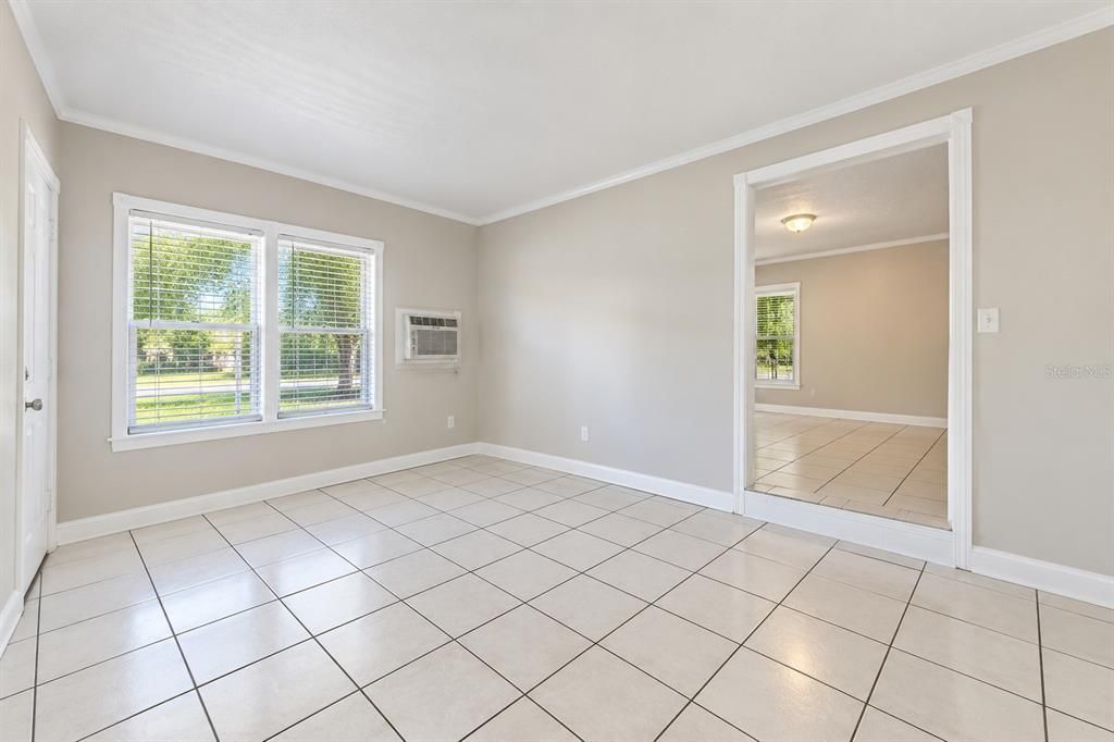 For Sale: $344,999 (4 beds, 2 baths, 1590 Square Feet)