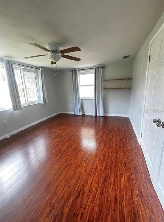 En Renta: $1,900 (3 camas, 2 baños, 1484 Pies cuadrados)
