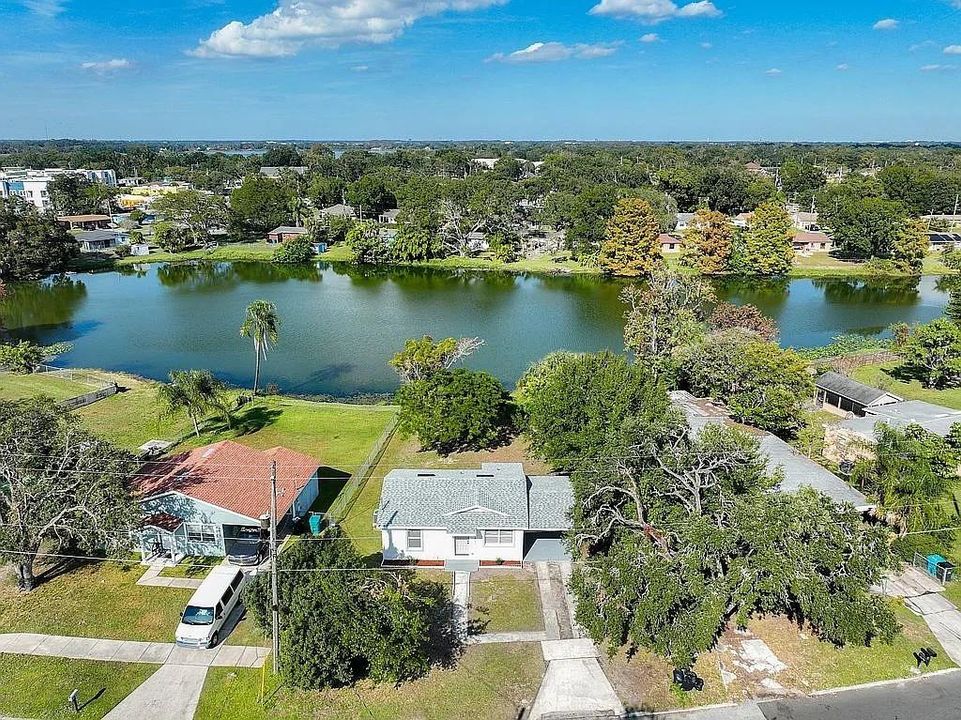 En Venta: $254,999 (2 camas, 1 baños, 720 Pies cuadrados)
