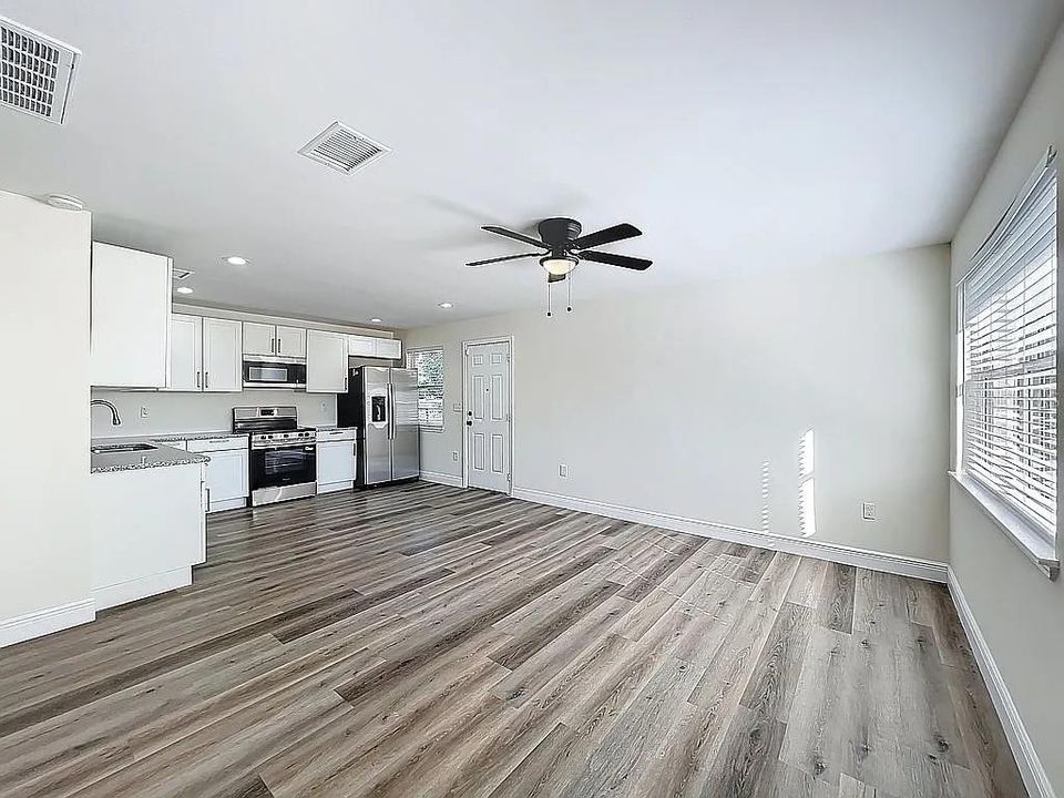 En Venta: $254,999 (2 camas, 1 baños, 720 Pies cuadrados)