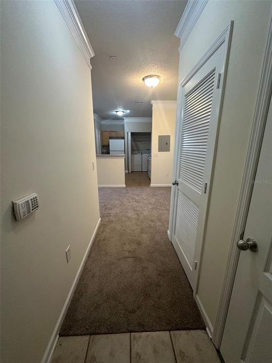 For Sale: $219,900 (2 beds, 2 baths, 1076 Square Feet)