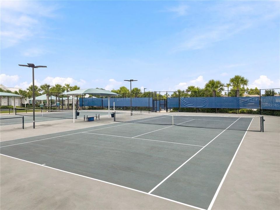 For Sale: $440,000 (2 beds, 2 baths, 1640 Square Feet)