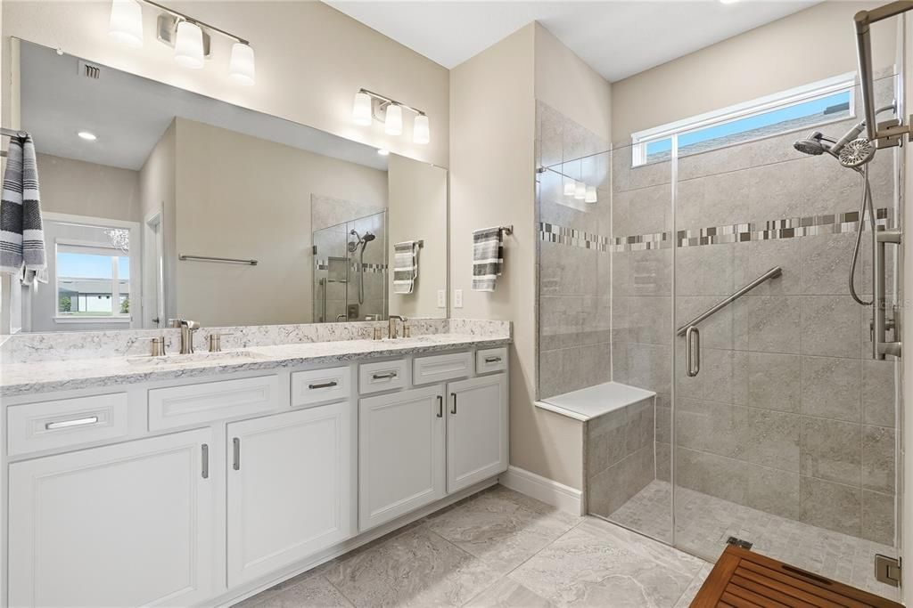 For Sale: $440,000 (2 beds, 2 baths, 1640 Square Feet)