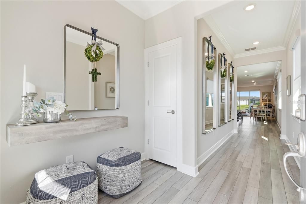 For Sale: $440,000 (2 beds, 2 baths, 1640 Square Feet)
