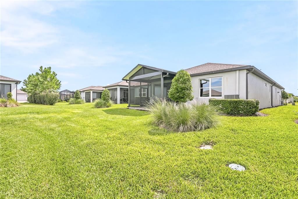 For Sale: $440,000 (2 beds, 2 baths, 1640 Square Feet)