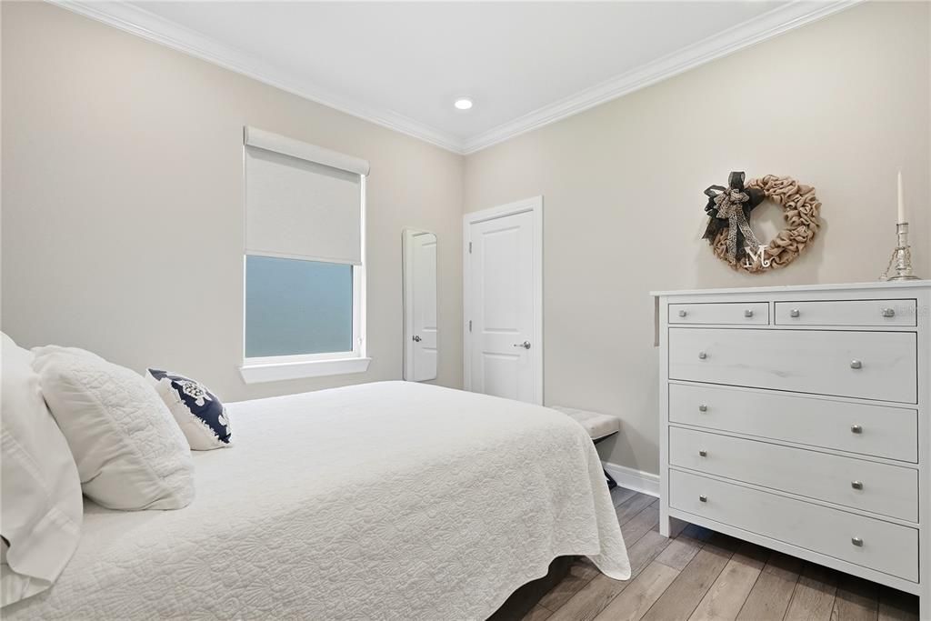 For Sale: $440,000 (2 beds, 2 baths, 1640 Square Feet)