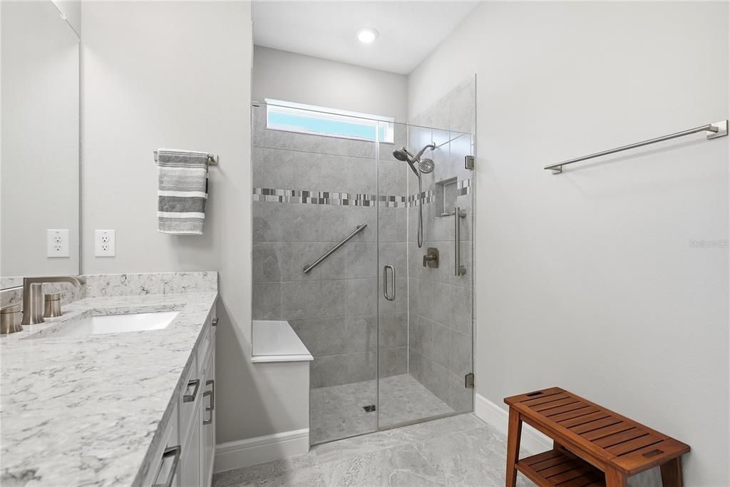 For Sale: $440,000 (2 beds, 2 baths, 1640 Square Feet)