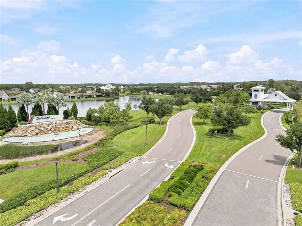 For Sale: $440,000 (2 beds, 2 baths, 1640 Square Feet)