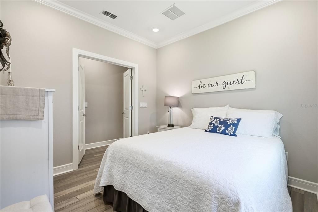 For Sale: $440,000 (2 beds, 2 baths, 1640 Square Feet)