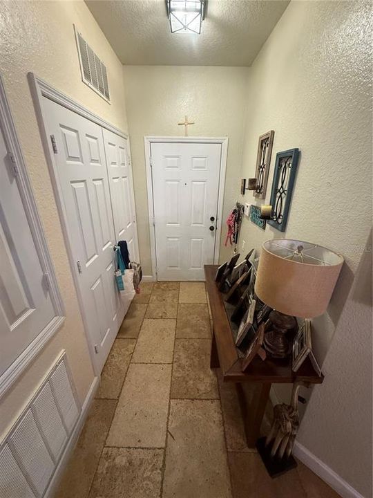 En Venta: $250,995 (3 camas, 2 baños, 1247 Pies cuadrados)