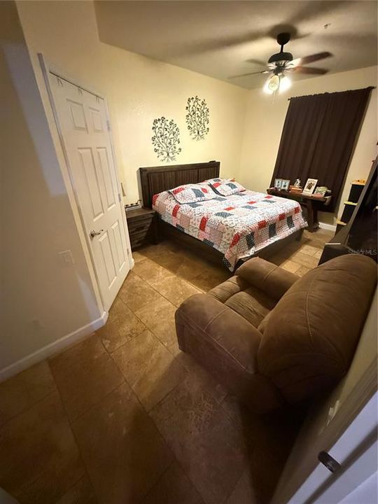 En Venta: $250,995 (3 camas, 2 baños, 1247 Pies cuadrados)