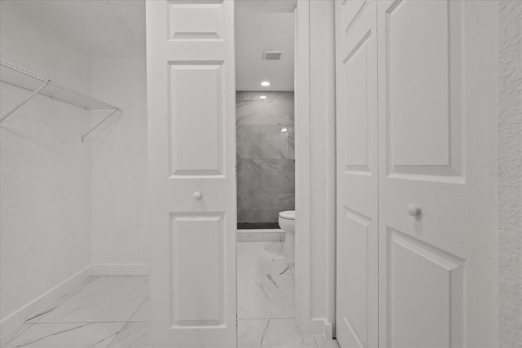 На продажу: $337,900 (3 спален, 2 ванн, 1060 Квадратных фут)