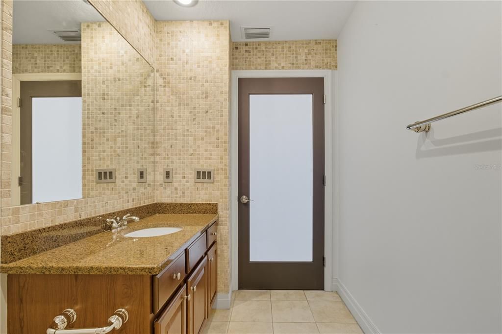 En Renta: $6,200 (3 camas, 3 baños, 1787 Pies cuadrados)