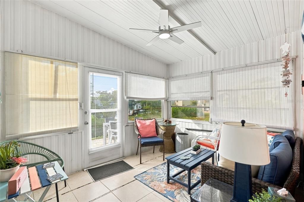 For Sale: $199,000 (2 beds, 2 baths, 1343 Square Feet)