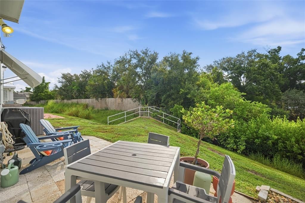 For Sale: $199,000 (2 beds, 2 baths, 1343 Square Feet)