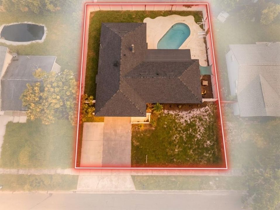 En Venta: $485,000 (4 camas, 2 baños, 2092 Pies cuadrados)