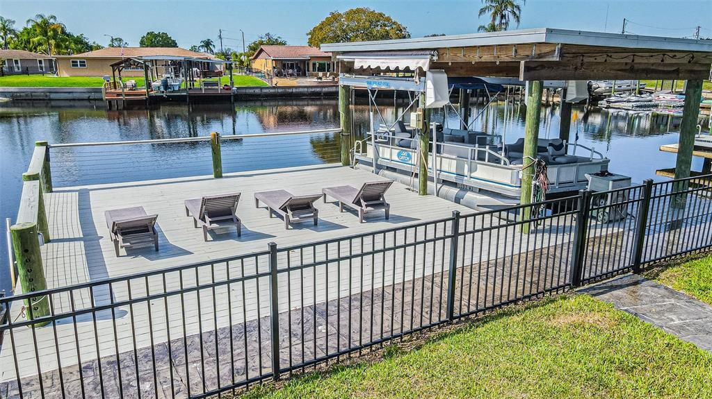 For Sale: $474,900 (3 beds, 2 baths, 1900 Square Feet)