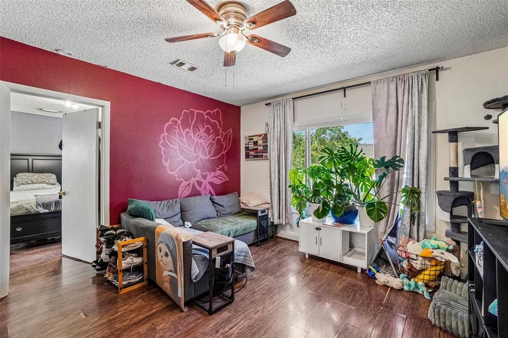 En Venta: $284,999 (2 camas, 3 baños, 1161 Pies cuadrados)