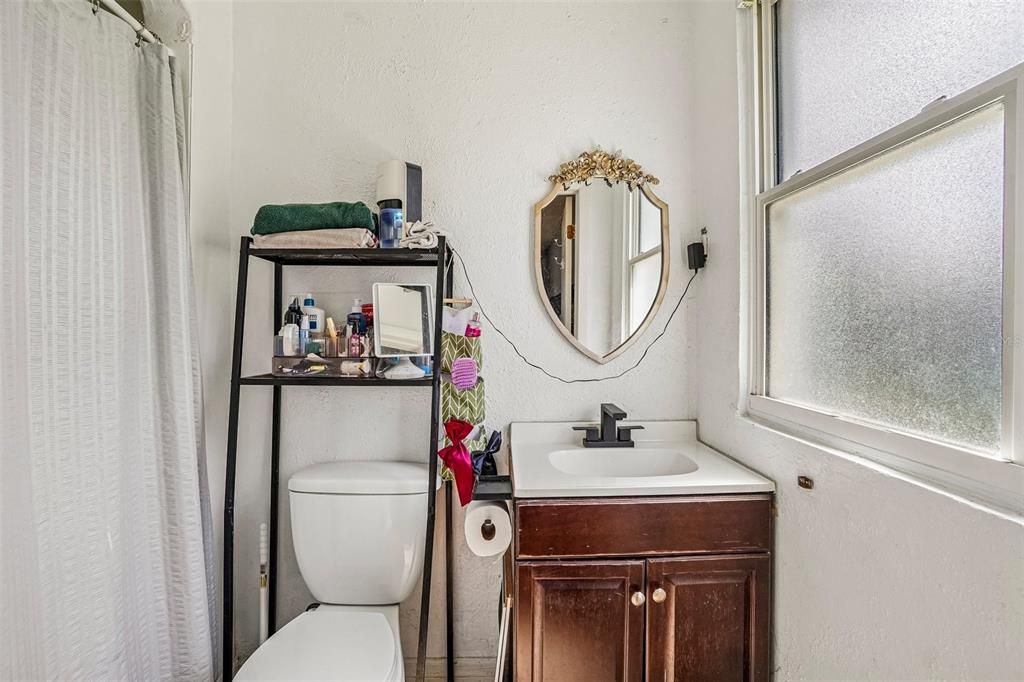 En Venta: $284,999 (2 camas, 3 baños, 1161 Pies cuadrados)