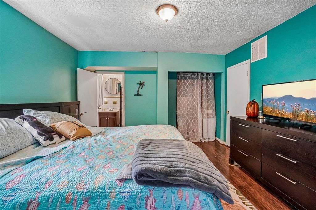 En Venta: $284,999 (2 camas, 3 baños, 1161 Pies cuadrados)