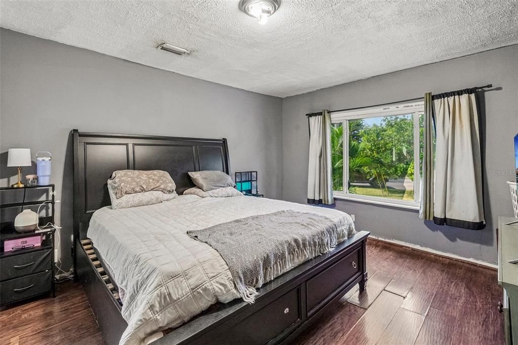 En Venta: $284,999 (2 camas, 3 baños, 1161 Pies cuadrados)