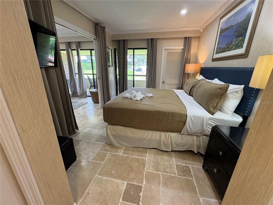 For Rent: $2,500 (1 beds, 1 baths, 530 Square Feet)