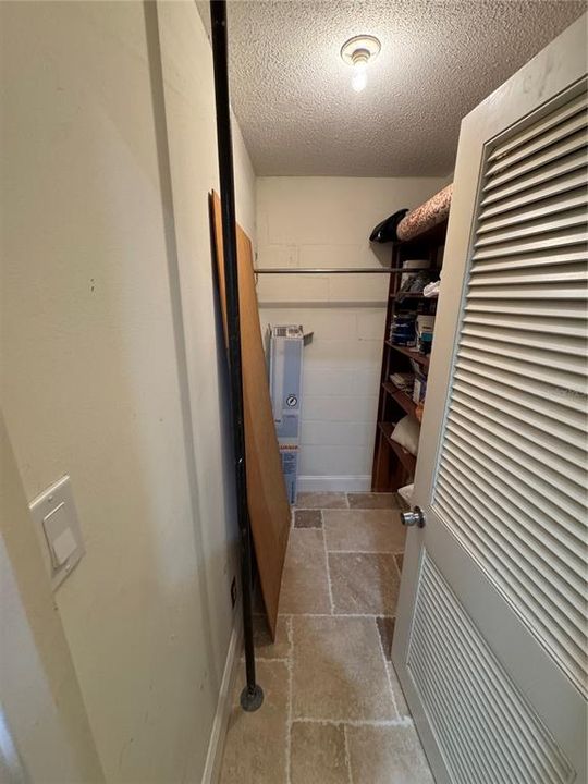 For Rent: $2,500 (1 beds, 1 baths, 530 Square Feet)