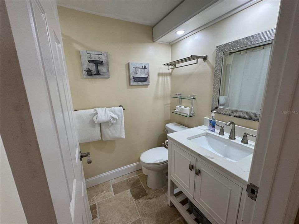 For Rent: $2,500 (1 beds, 1 baths, 530 Square Feet)