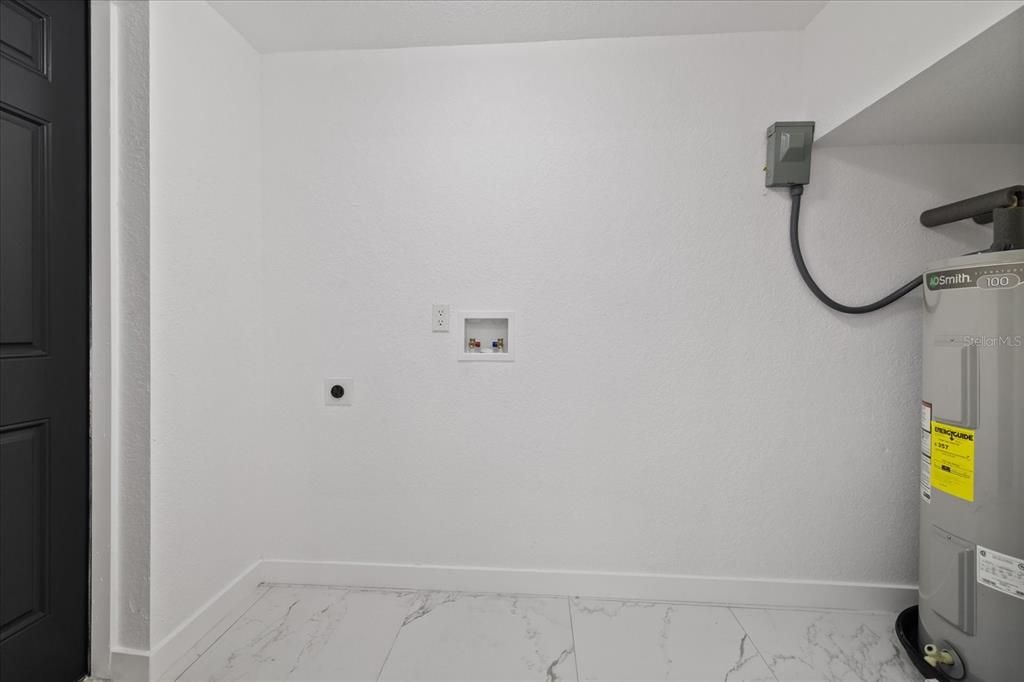 En Venta: $319,900 (3 camas, 2 baños, 1016 Pies cuadrados)