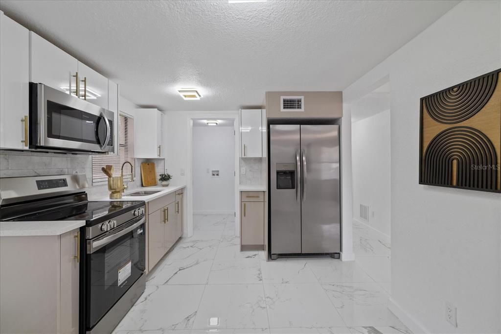 En Venta: $319,900 (3 camas, 2 baños, 1016 Pies cuadrados)
