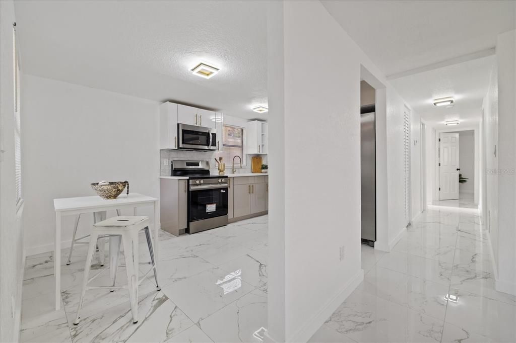 En Venta: $319,900 (3 camas, 2 baños, 1016 Pies cuadrados)