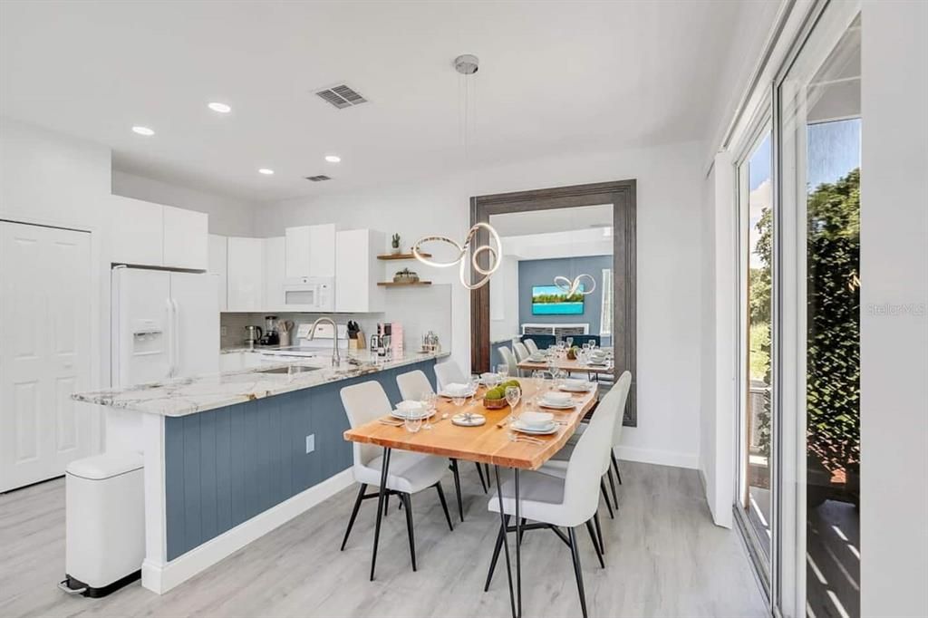 For Sale: $279,900 (4 beds, 3 baths, 1730 Square Feet)