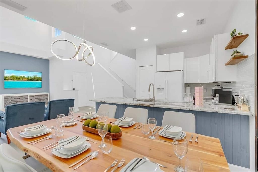 For Sale: $279,900 (4 beds, 3 baths, 1730 Square Feet)