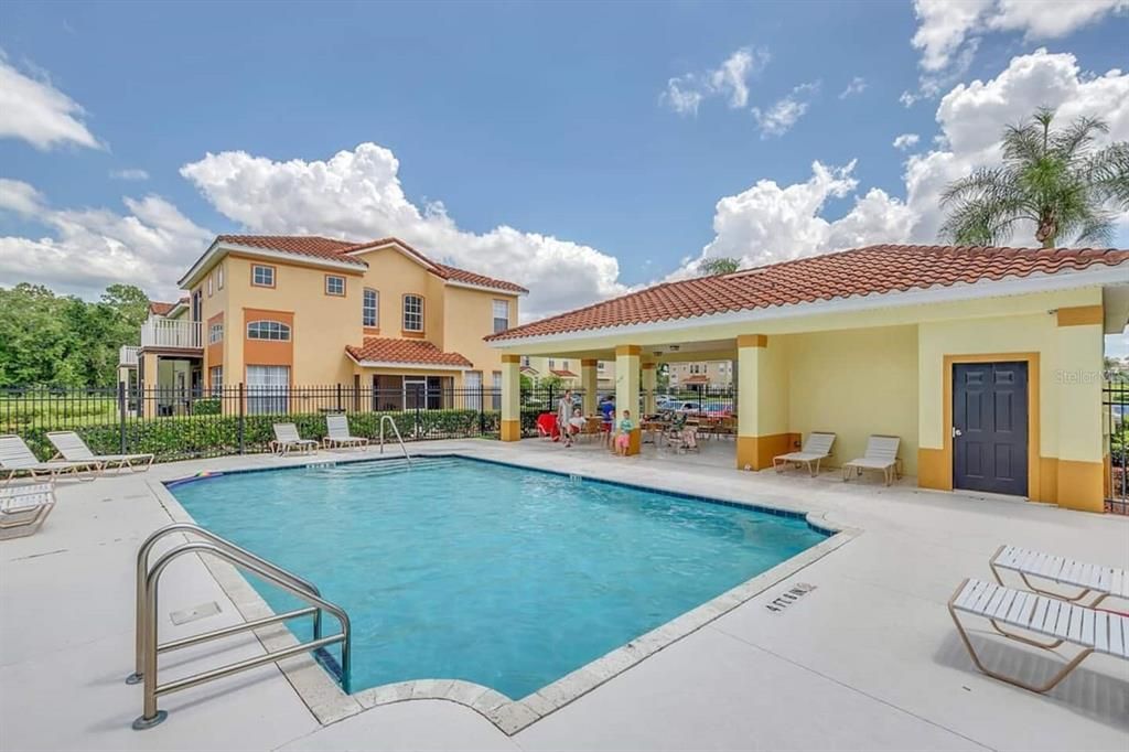 For Sale: $279,900 (4 beds, 3 baths, 1730 Square Feet)