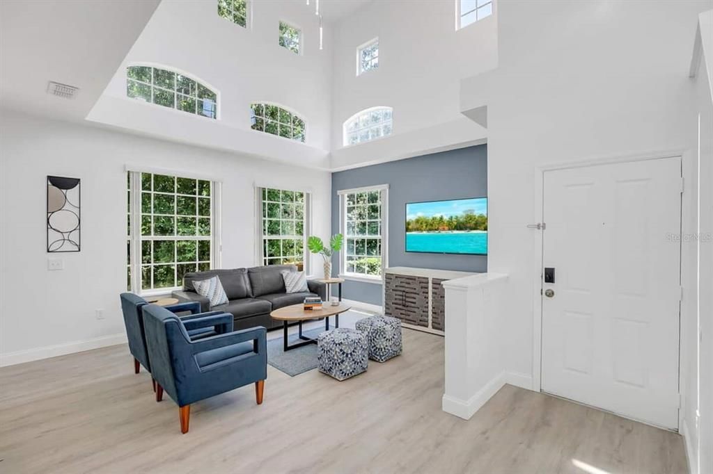 For Sale: $279,900 (4 beds, 3 baths, 1730 Square Feet)