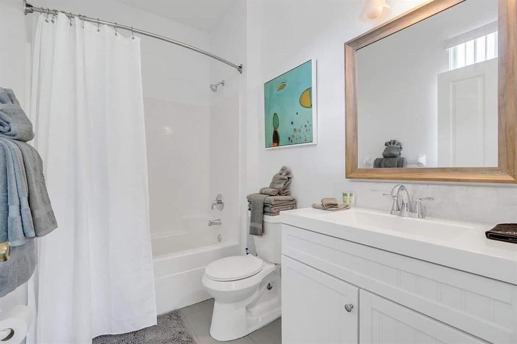 For Sale: $279,900 (4 beds, 3 baths, 1730 Square Feet)