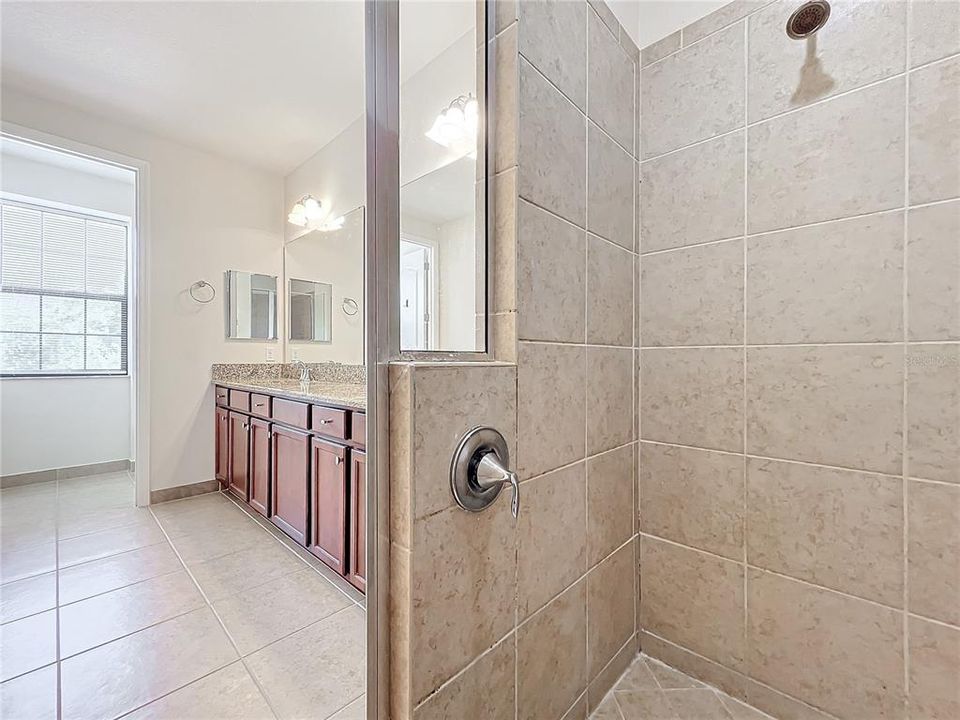 For Sale: $368,000 (3 beds, 2 baths, 1486 Square Feet)