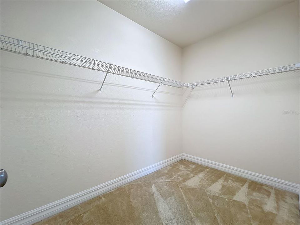 For Sale: $368,000 (3 beds, 2 baths, 1486 Square Feet)