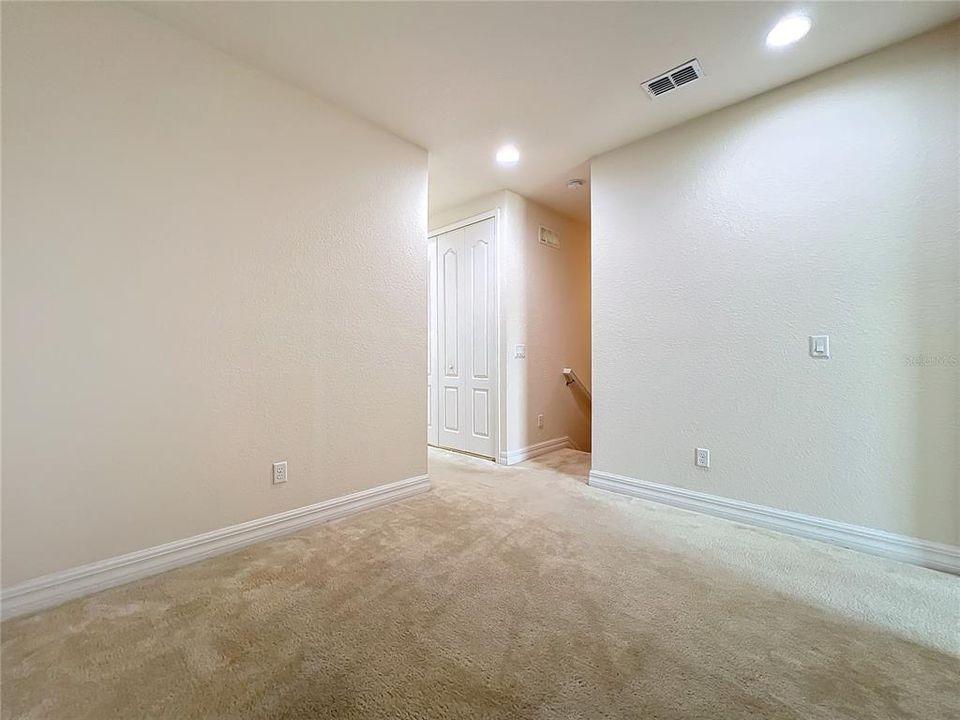 For Sale: $368,000 (3 beds, 2 baths, 1486 Square Feet)