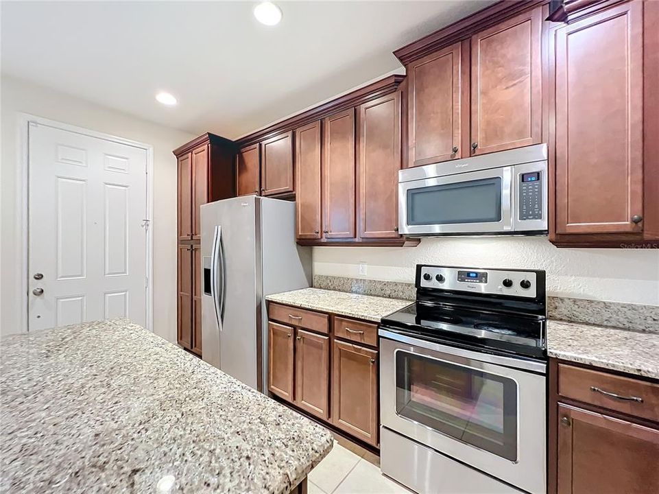 For Sale: $368,000 (3 beds, 2 baths, 1486 Square Feet)