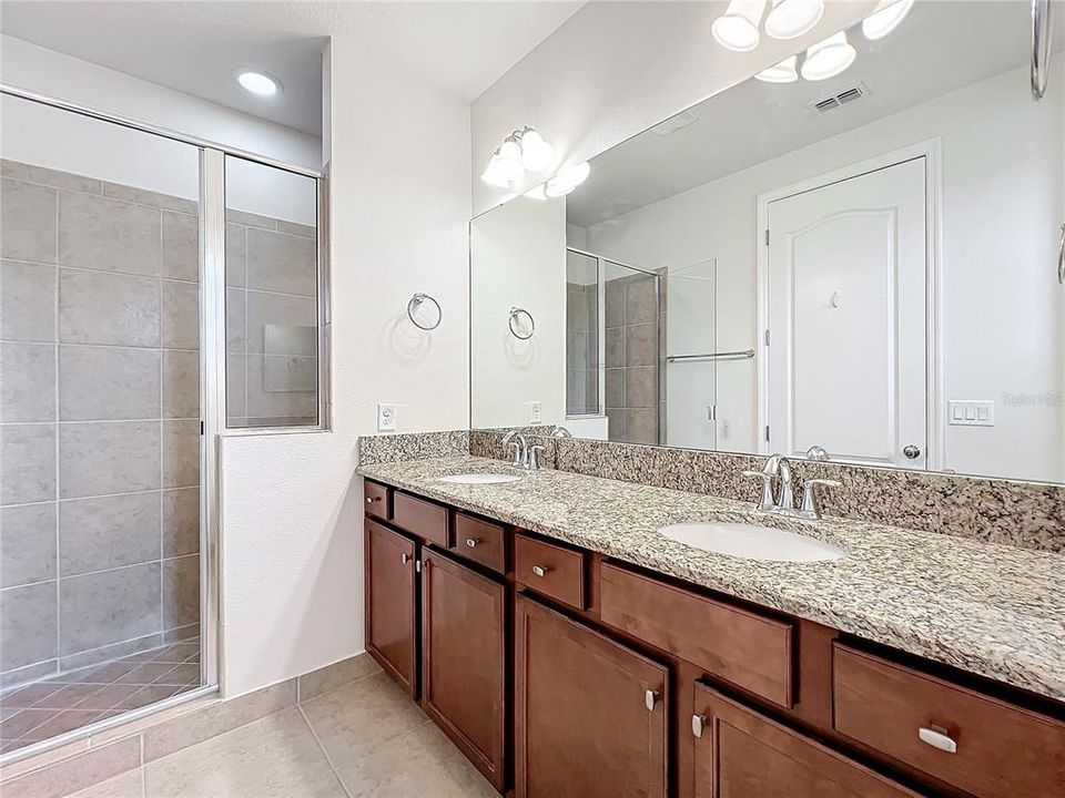 For Sale: $368,000 (3 beds, 2 baths, 1486 Square Feet)
