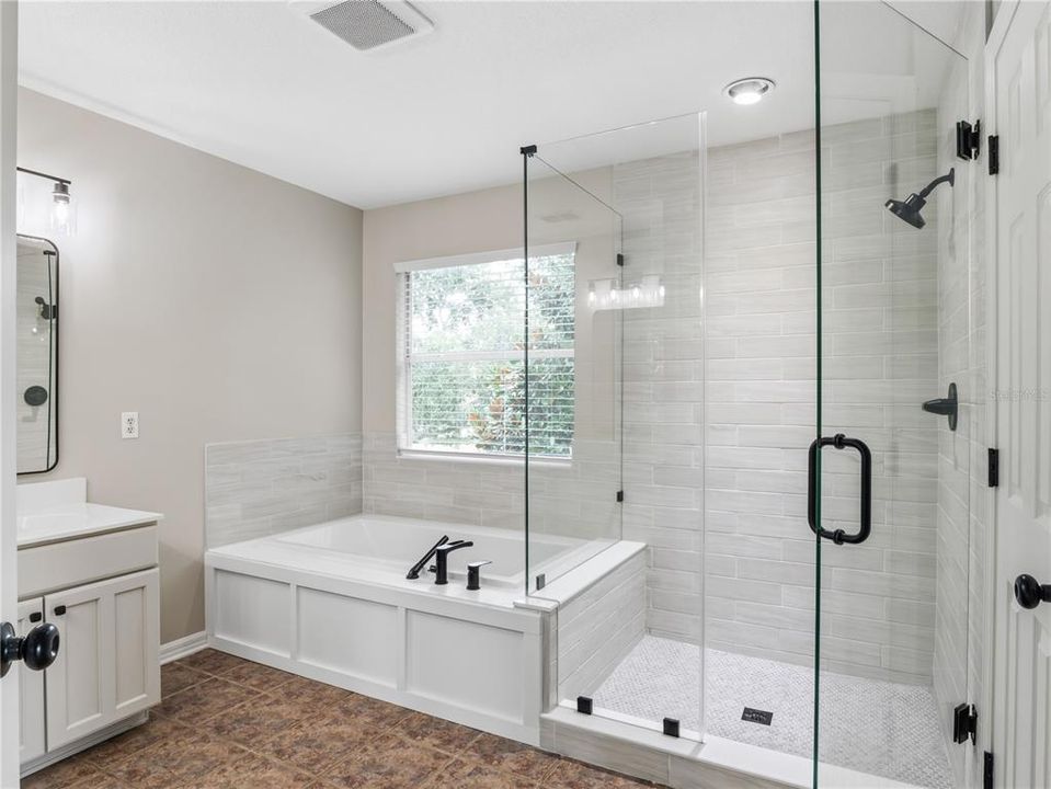 For Sale: $790,000 (5 beds, 4 baths, 3381 Square Feet)