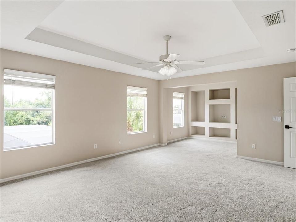 For Sale: $790,000 (5 beds, 4 baths, 3381 Square Feet)