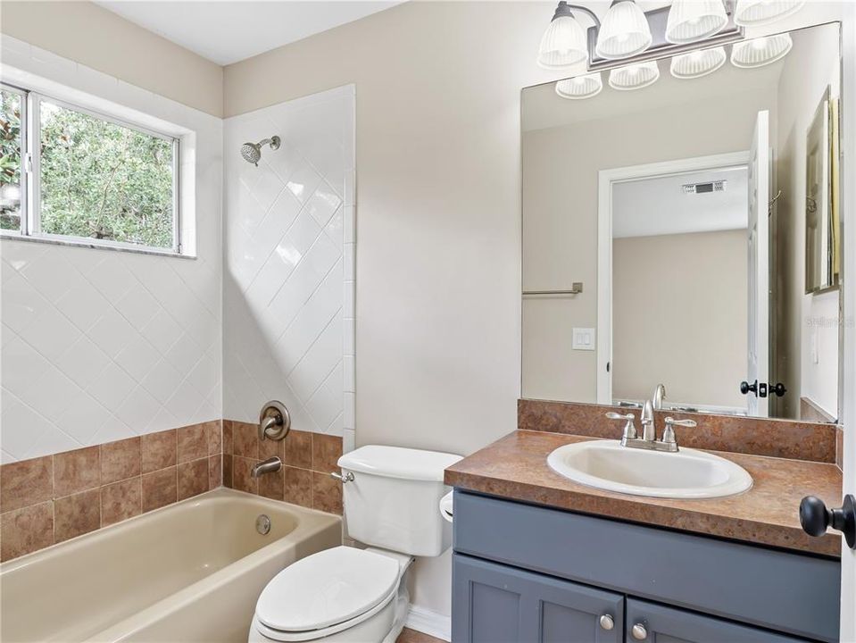 For Sale: $790,000 (5 beds, 4 baths, 3381 Square Feet)