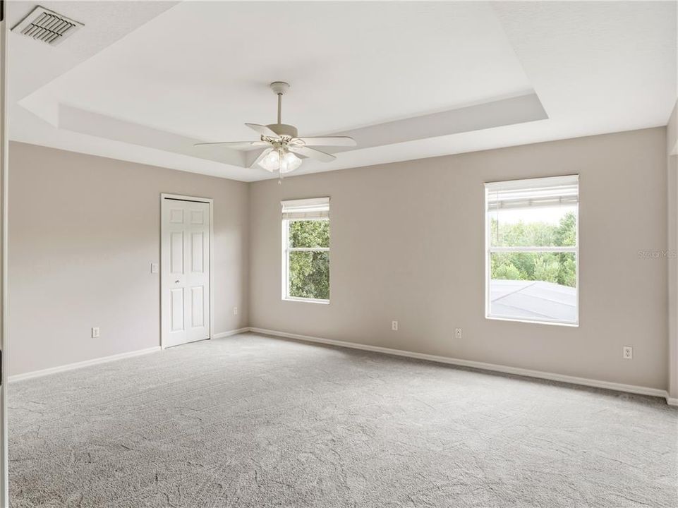 For Sale: $790,000 (5 beds, 4 baths, 3381 Square Feet)