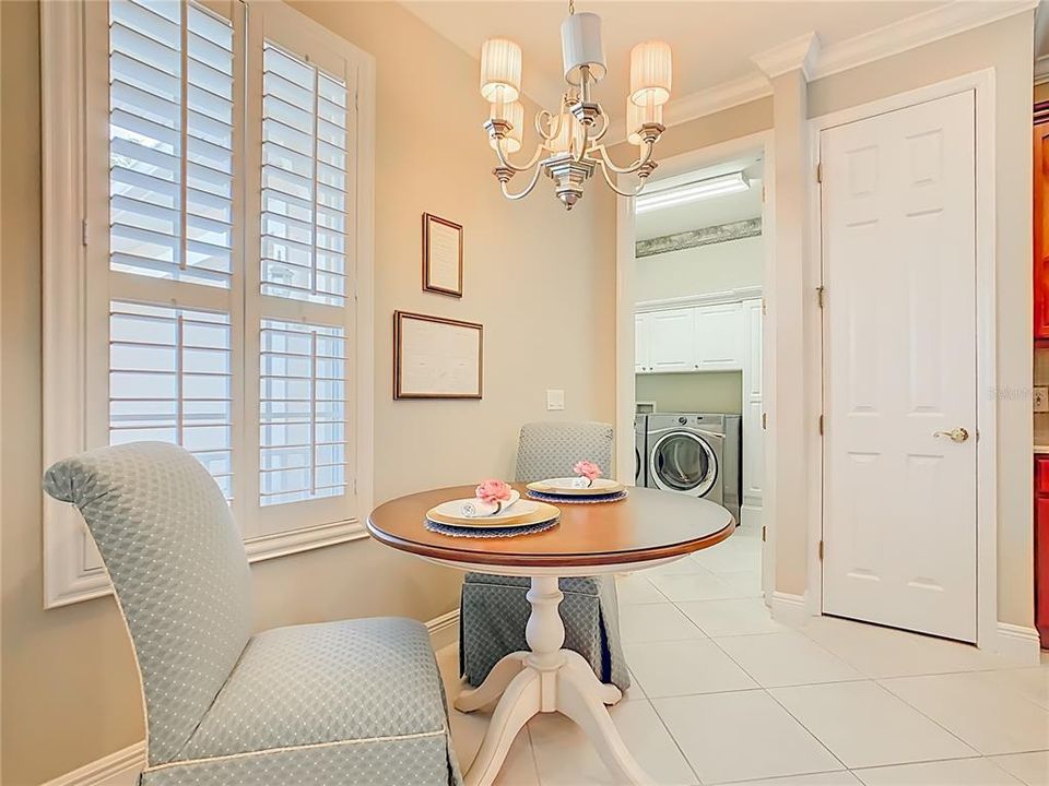 En Venta: $436,000 (3 camas, 2 baños, 2159 Pies cuadrados)